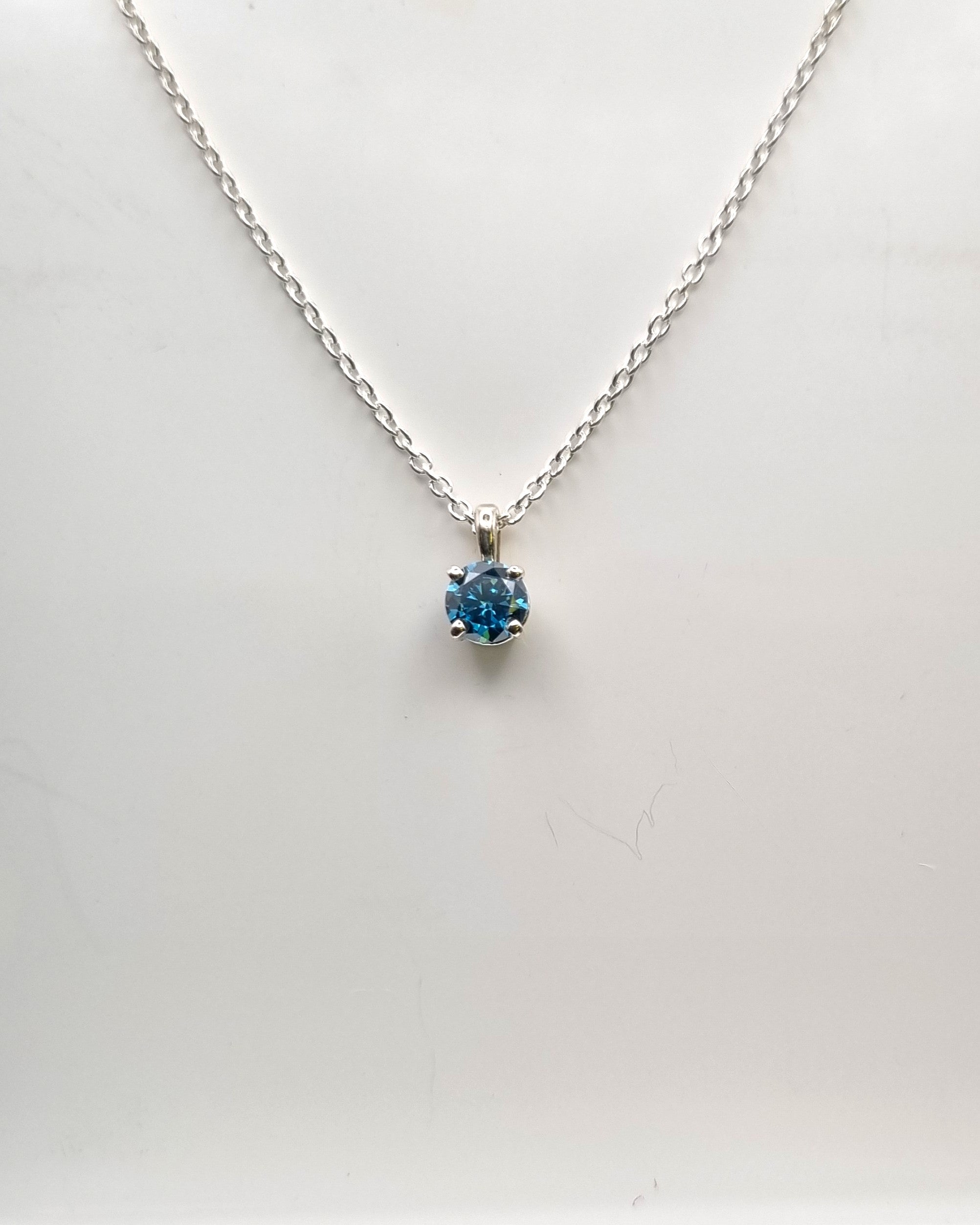 Blue solitaire round lab-grown diamond - silver necklace